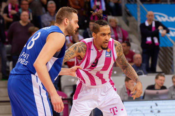 海港等球队 海港等球队