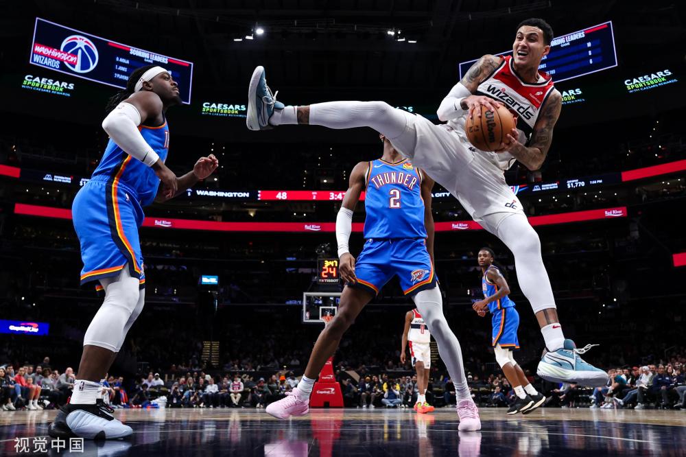 在一场引人 在一场引人