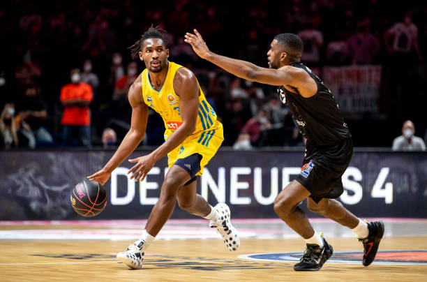 谢泼德对新 谢泼德对新